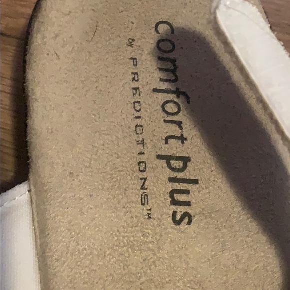 Shoes - Picture 2 of 3